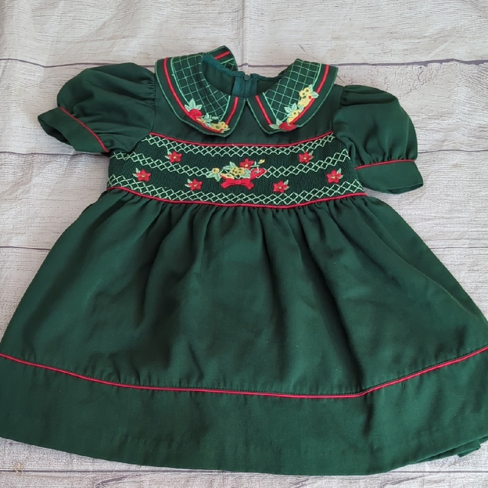 Source Unknown Festive Green Dress with Embroidery